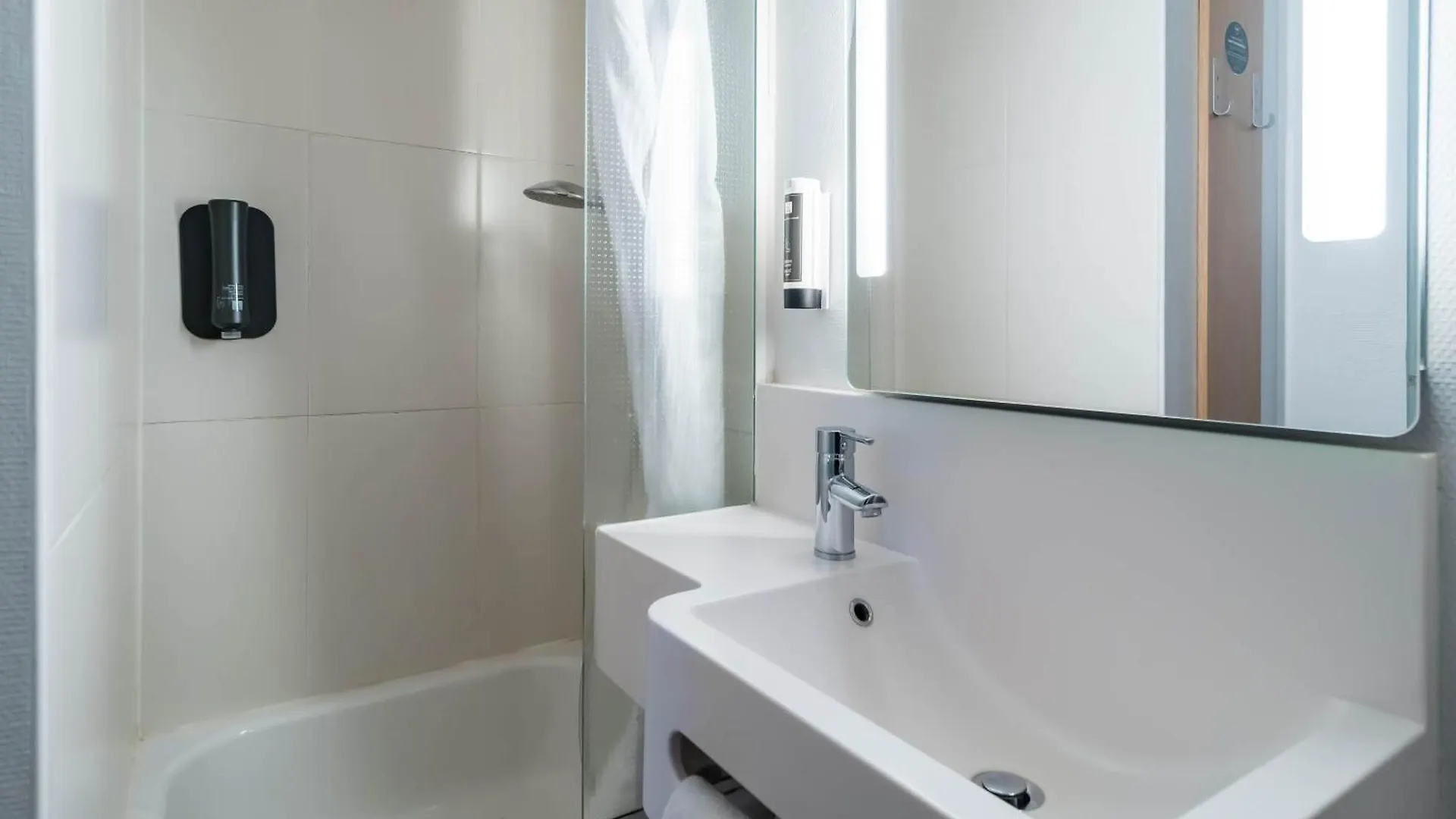 B&B Hotel Saint-Brieuc Tregueux